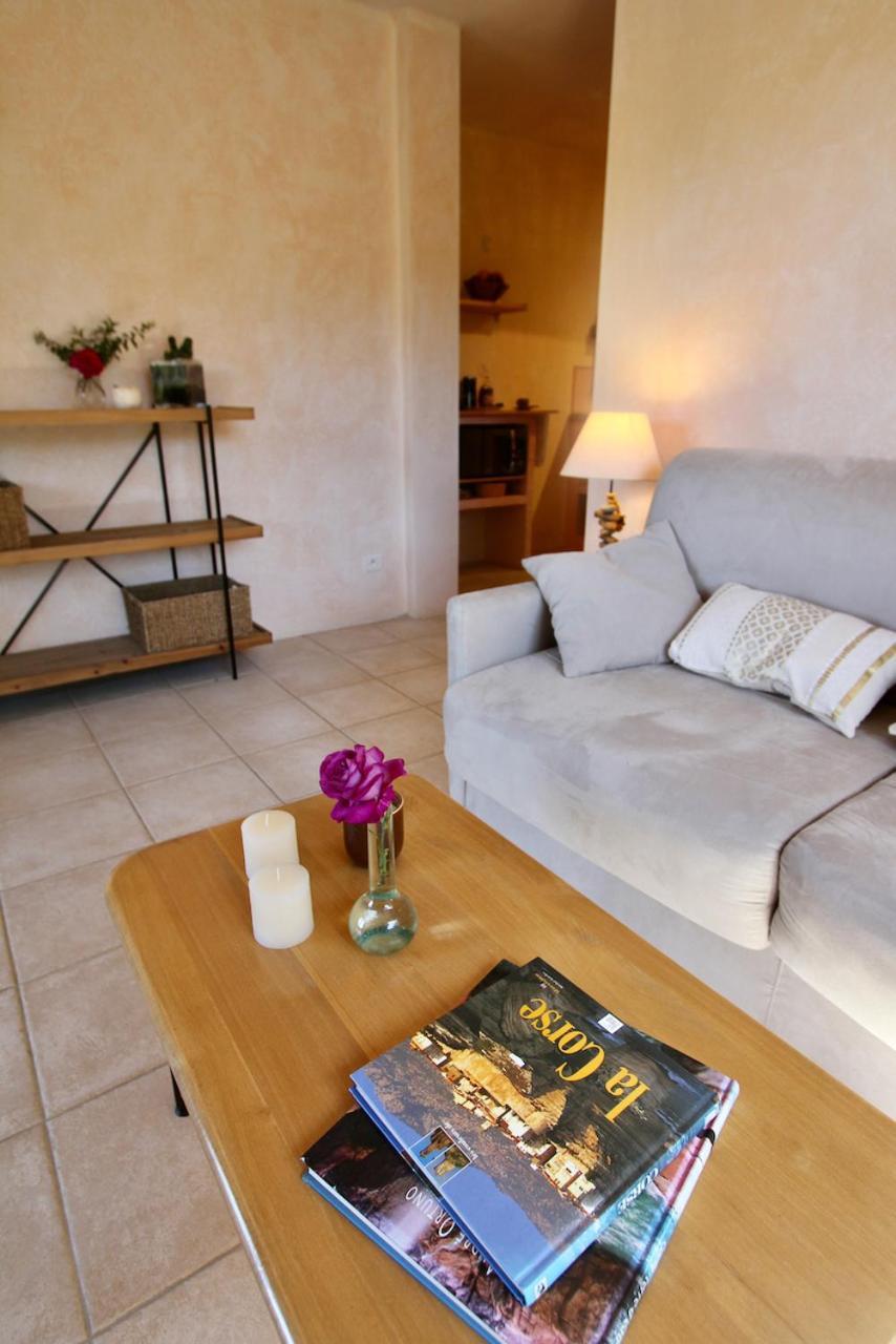 Studio, Vue Sur Mer Et Montagne Saint-Florent  Ngoại thất bức ảnh